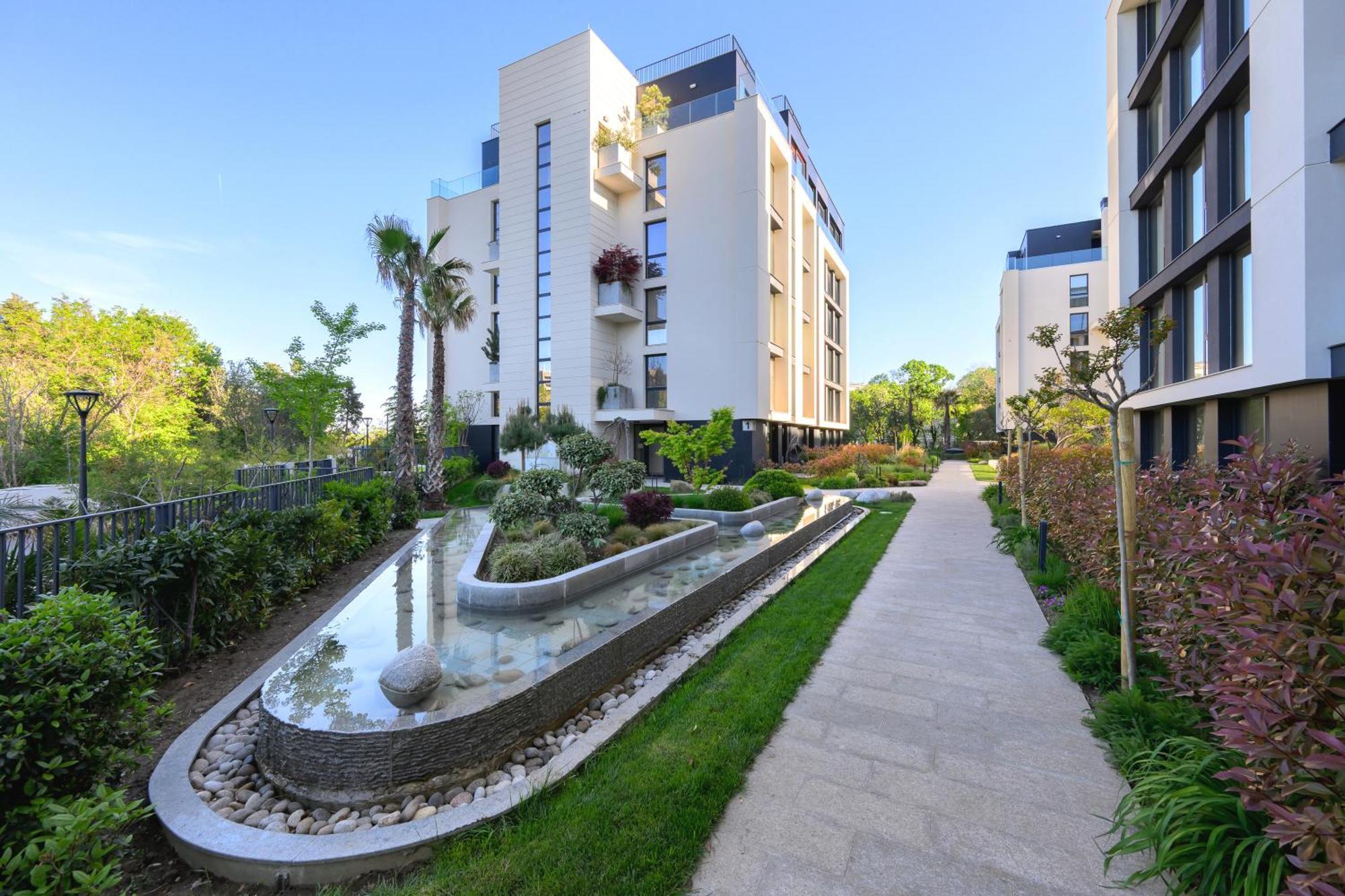 Boho Sea View One-Bedroom Pool & Spa Apartment Saints Constantine and Helena Exteriér fotografie